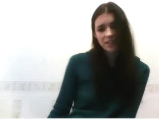 Kendall Jenner Webcam Solo Look-alike Masturbation Part 1