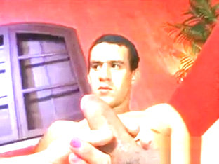 This pooper Got Stuffed