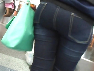 Ferry Ebony Ass Creeped 1 Of 2 Did I Get A Good Creep Here?!