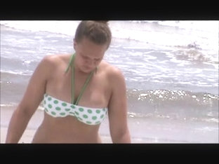 Sexy Teen Beach Spy 35,, Huge Jiggly Tits