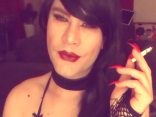 Smoking Fetish T-girl