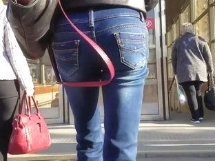 Sexy Small Ass In Jeans