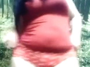 Overweight Busty Young Brunette Hair Hair Webcam Dance And Butt Shake