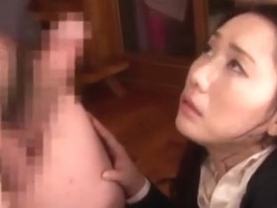 Mika Nanase Naughty Asian MILF Likes Sucking Cock