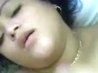 Llena de leche