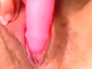 Look Into A Aged Vagina During The Time That Masturbating With A Fake Penis