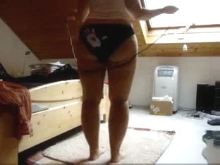 Big Round Butt Jumping Rope