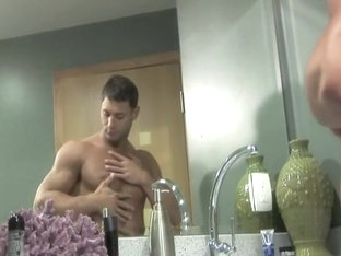 Smooth Mucular Mike Buffalari Solo In The Bathroom