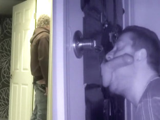 Gianna's Late Footboy -/8983/15844812