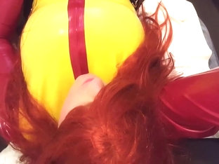 Suleika latex: being an amateur pornstar feels so good