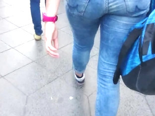 Candid Teen Ass 1 (slowmotion)