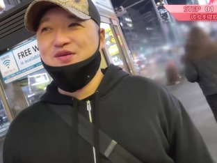 0000301_巨乳日本人女性が潮吹きするガン突き絶頂筆下ろしセックス