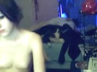 Emo Amateur Naked Masturbating