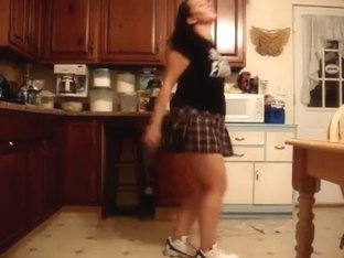 Incredible Twerk Web Camera Non-professional Clip