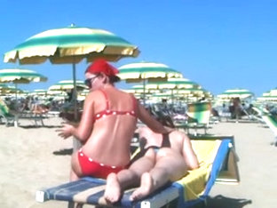 Ass Massage On The Beach
