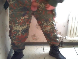 DADDY IN BW-UNIFORM II