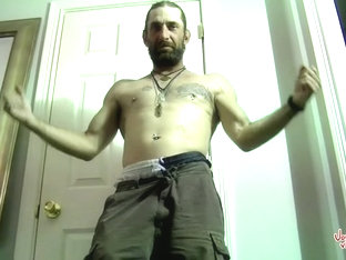 Bisexual Hairy Daddy Squirell Has Some Experience - Squirell & Joe - JoeSchmoeVideos