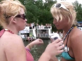 Springbreaklife Video: Party Time On The Lake