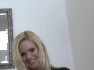 Yasm ineGol d ass pleasure