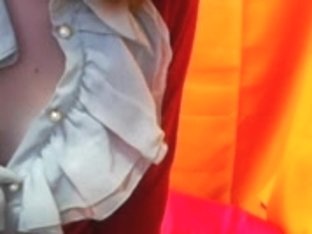 Japanese youthful hotty shows cookie from hose fracture