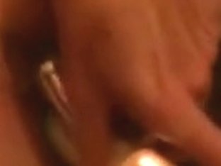 Lekker met de marital-device spelen