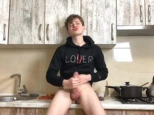 Cooking Twink Porn So Cute