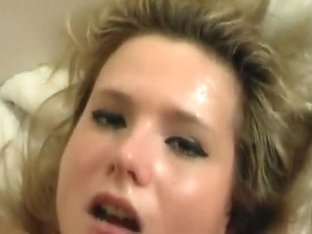 Devant notre caméra, Vanessa la chaude gourmande au cul de rêve est très excité et s’offre �.