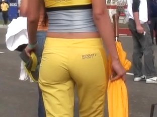 Perfect Girls With Sexy Asses On Race Track