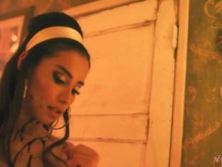 Holly Randall And Aria Lee In If Looks Could Kill