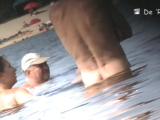 Hidden cam at the beach records nudist life moments