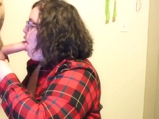 Amazing Blowjob, Brunette XXX Video