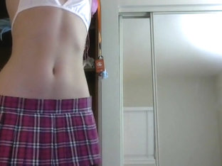 Cd trap shows off her ass-pussy