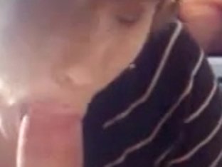 Non-Professional blow job, that honey can't live out of to suck penis - resync