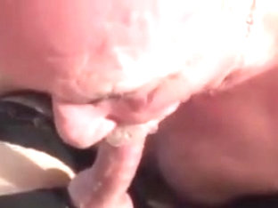 I luv sucking his creamy cock and ccum