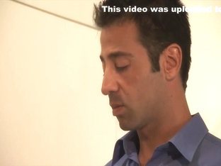 Wang And Leo Engulf And Rim