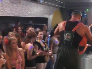 Hardcore Sex Party In The Nightclub