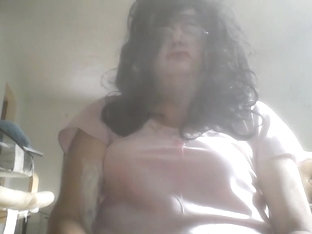 Sissy laurie humiliates herself!