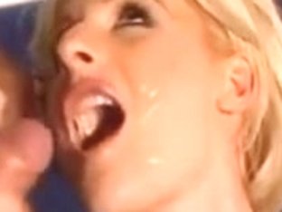 Rogger Doorsy's Facial Act (1)