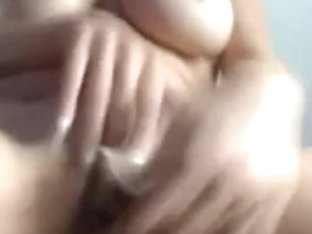 Sexy Brunette Fingers On Cam