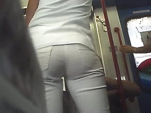 blonde ass in metro whit hells