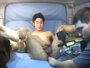 Cute Japanese twink gets sucked in a limo