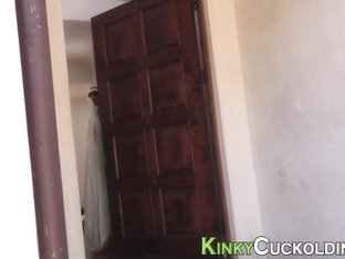 Arabian Princess Cuckolds Sucking Black Dong