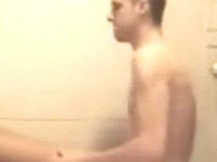 Amateur Couple Having Sex In Shower And Continued In The Bedroom