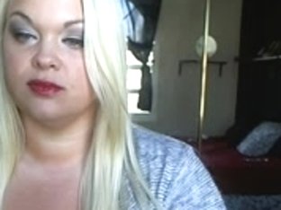 Fat Blonde Bitch Posing On Web Camera