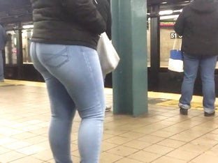 Nice wide Hips latina in the subway