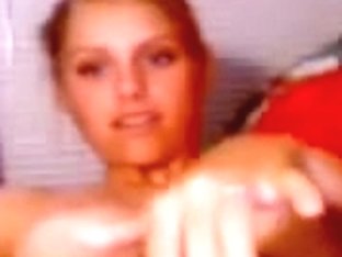 Prom Queen Teeny Fingering On Webcam