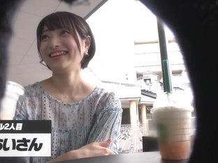 0000426_19歳の貧乳日本人女性がガン突きされるローリング騎乗位セックス