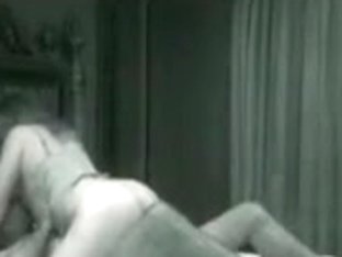 Large Sexy A-hole Latin Wife Cheating With Paramour In Motel Room