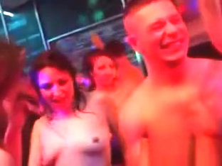 Party babe finger banged