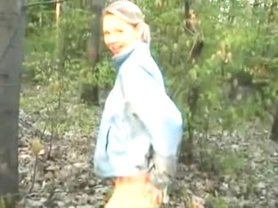 Amateur sex in woods